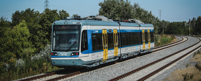 Tram-train